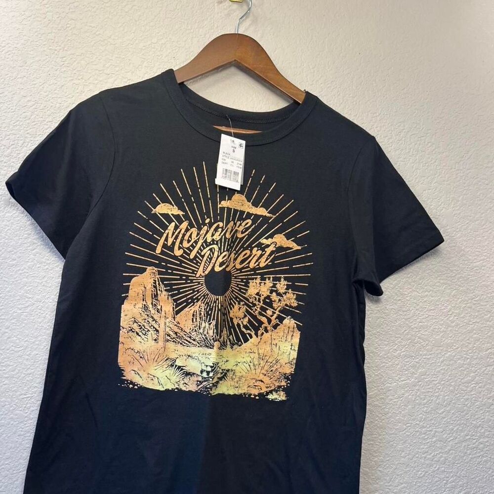 Unbranded Women's Black T-shirt